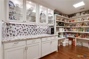 608 Bush Dr, Whitney, TX 76692 - Photo 16