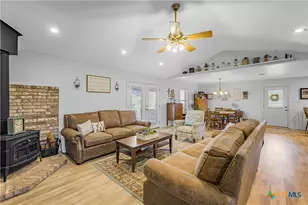4945 FM 531, Yoakum, TX 77995 - Photo 6