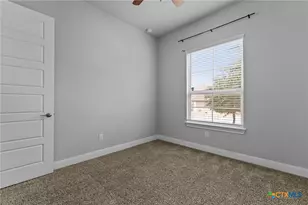1080 Carriage Loop, New Braunfels, TX 78132 - Photo 6