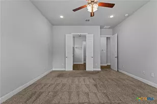 1080 Carriage Loop, New Braunfels, TX 78132 - Photo 34