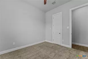 1080 Carriage Loop, New Braunfels, TX 78132 - Photo 4