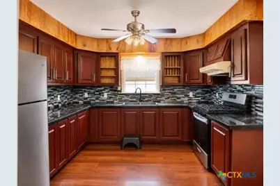 1504 Justice Drive, Port Lavaca, TX 77979 - Photo 16