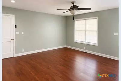 1504 Justice Drive, Port Lavaca, TX 77979 - Photo 12