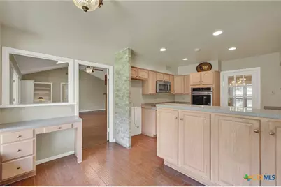 211 Royal Oaks Drive, San Antonio, TX 78209 - Photo 28