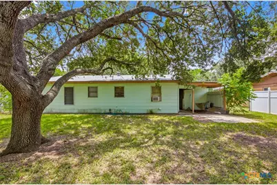 2302 E Rosebud Avenue, Victoria, TX 77901 - Photo 14