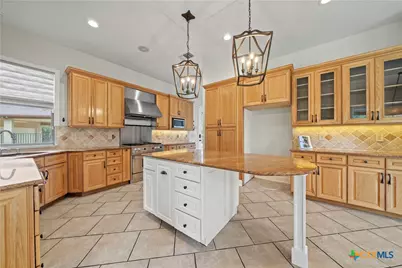 17 Horseshoe Court, New Braunfels, TX 78132 - Photo 14