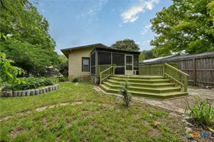 222 S Academy Ave, New Braunfels, TX 78130 - Photo 16