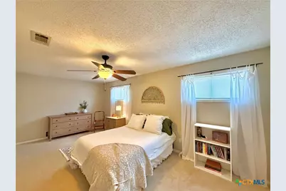 109 Perth Street, Victoria, TX 77904 - Photo 36