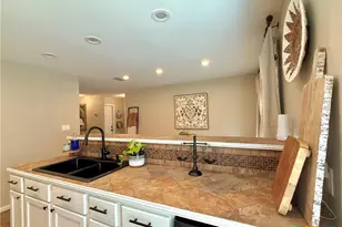 109 Perth St, Victoria, TX 77904 - Photo 20