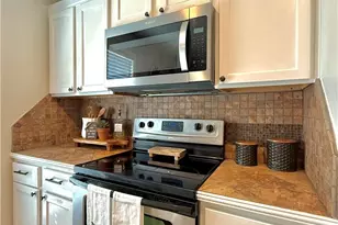 109 Perth St, Victoria, TX 77904 - Photo 22