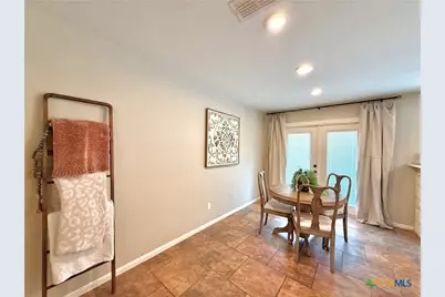 109 Perth Street, Victoria, TX 77904 - Photo 24