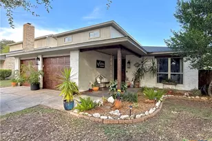 109 Perth St, Victoria, TX 77904 - Photo 4