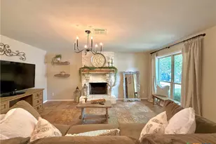109 Perth St, Victoria, TX 77904 - Photo 6