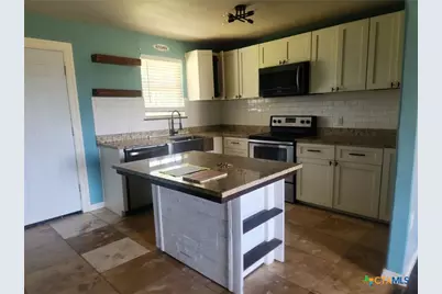 1645 Fm 3432, Adkins, TX 78101 - Photo 4