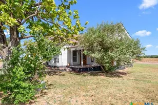 2888 FM437, Rogers, TX 76569 - Photo 2