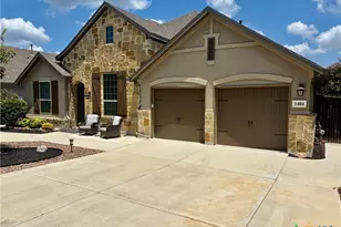 1404 Pioneer Dr, New Braunfels, TX 78132 - Photo 1