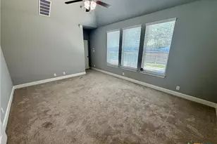 1404 Pioneer Dr, New Braunfels, TX 78132 - Photo 10