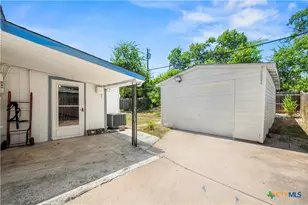 819 Southside Dr, Killeen, TX 76541 - Photo 24