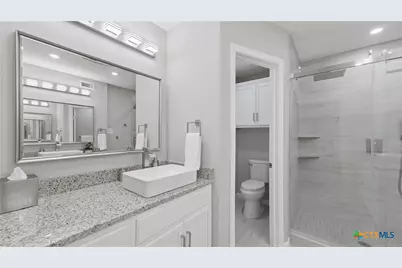 429 Laguna Vista, Seguin, TX 78155 - Photo 14