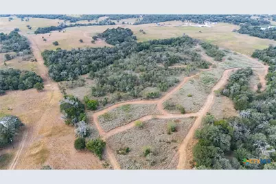 3695 E Hwy 97, Gonzales, TX 78629 - Photo 10