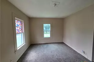 320 Commerce St, Marlin, TX 76661 - Photo 6