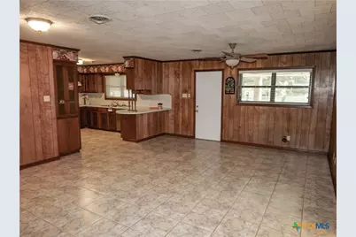 1209 E Morgan, Cuero, TX 77954 - Photo 16