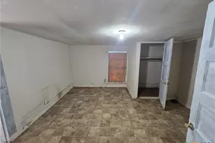 313 Commerce St, Marlin, TX 76661 - Photo 4