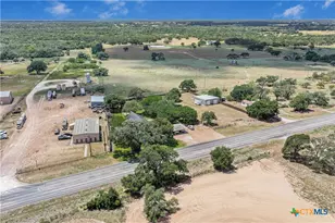 3393 E State Hwy 111, Yoakum, TX 77995 - Photo 8