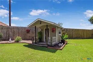3393 E State Hwy 111, Yoakum, TX 77995 - Photo 32
