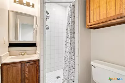 421 W San Antonio Street #I 2, San Marcos, TX 78666 - Photo 14