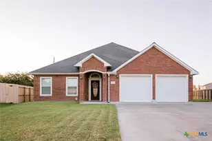 511 Mason Cir, Victoria, TX 77904 - Photo 1