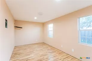 511 Mason Cir, Victoria, TX 77904 - Photo 40