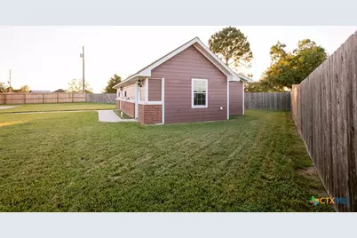 511 Mason Circle, Victoria, TX 77904 - Photo 38