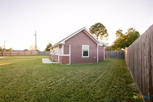 511 Mason Cir, Victoria, TX 77904 - Photo 38