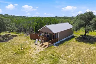 1353 Brushy Creek Dr, Lakehills, TX 78063 - Photo 4