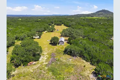 1353 Brushy Creek Drive, Lakehills, TX 78063 - Photo 16