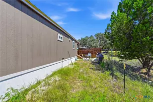 1353 Brushy Creek Dr, Lakehills, TX 78063 - Photo 10