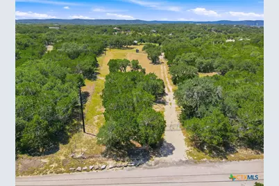 1353 Brushy Creek Drive, Lakehills, TX 78063 - Photo 14