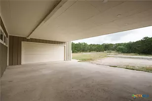 2010 Hoffmann Ln, New Braunfels, TX 78132 - Photo 32