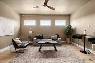 2010 Hoffmann Ln, New Braunfels, TX 78132 - Photo 14