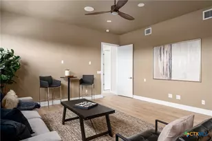 2010 Hoffmann Ln, New Braunfels, TX 78132 - Photo 16