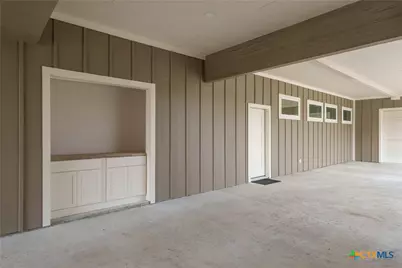 2010 Hoffmann Lane, New Braunfels, TX 78132 - Photo 32