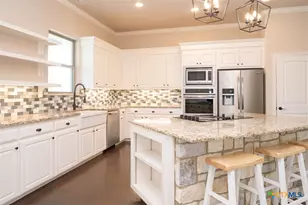2649 Bowles Ranch Rd, Belton, TX 76513 - Photo 4