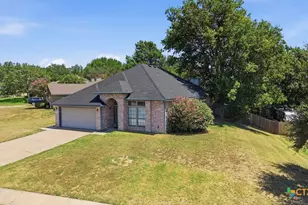 401 Moccasin Dr, Harker Heights, TX 76548 - Photo 2