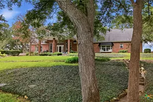 1196 Loch Ln, Seguin, TX 78155 - Photo 30