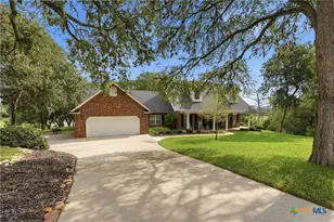 1196 Loch Ln, Seguin, TX 78155 - Photo 4