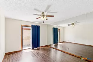 101 Maplewood Dr, Victoria, TX 77901 - Photo 18