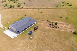730 Shady Holw Rd, Victoria, TX 77904 - Photo 32