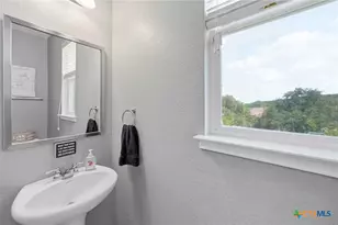 11330 Hill Top Bend, Helotes, TX 78023 - Photo 20