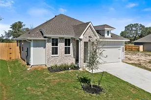 602 James Parker Cir, Killeen, TX 76542 - Photo 2